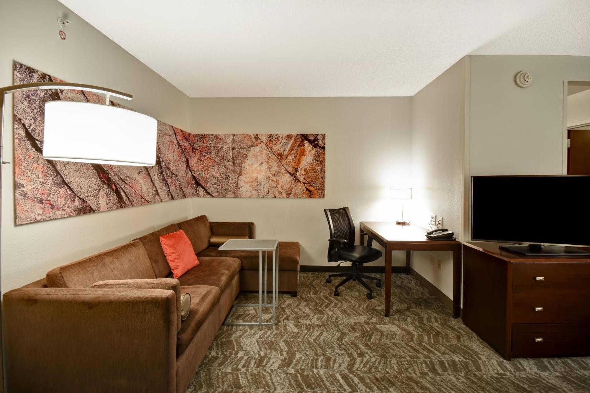 Springhill Suites Louisville Airport Εξωτερικό φωτογραφία