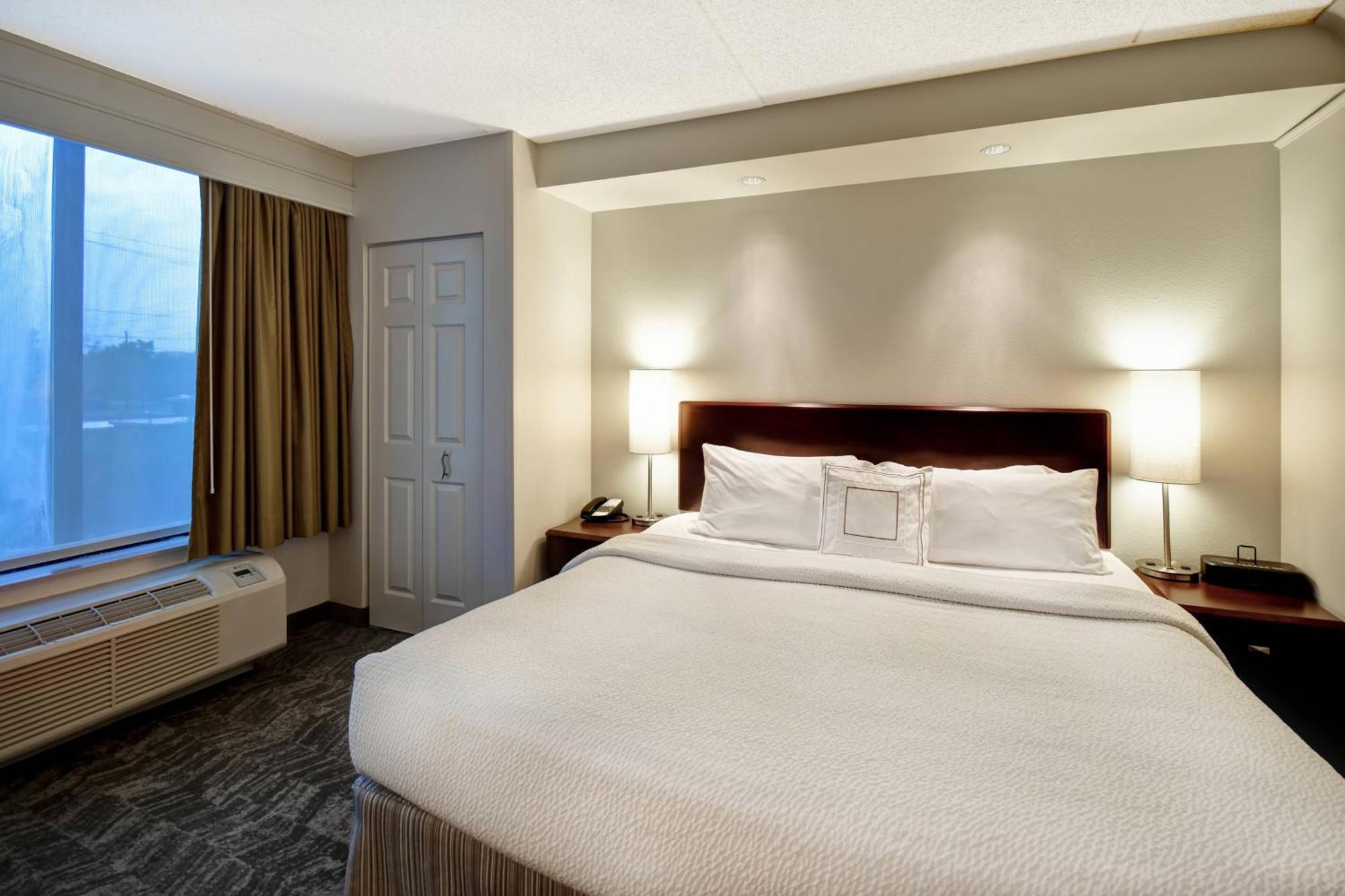 Springhill Suites Louisville Airport Εξωτερικό φωτογραφία