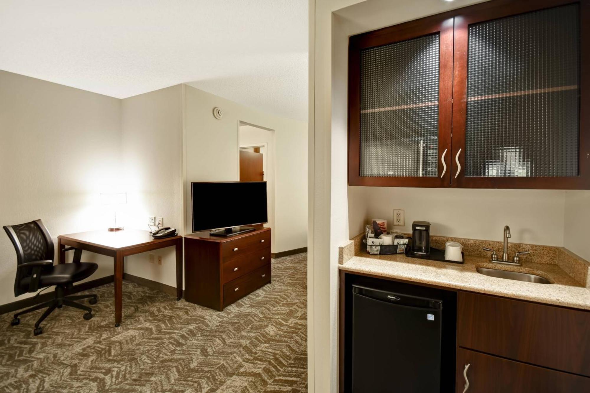Springhill Suites Louisville Airport Εξωτερικό φωτογραφία