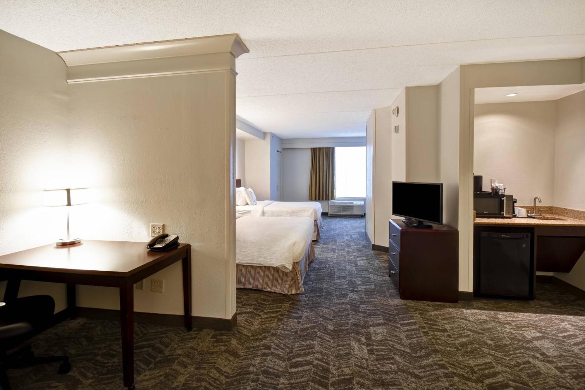 Springhill Suites Louisville Airport Εξωτερικό φωτογραφία
